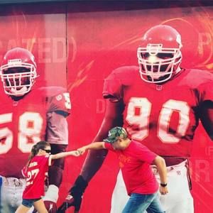 Meet your Posher, Manuel